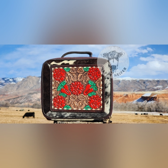 American Darling Floral Handtooled Leather and Genuine Cowhide Jewelry Case. - Picture 7 of 7